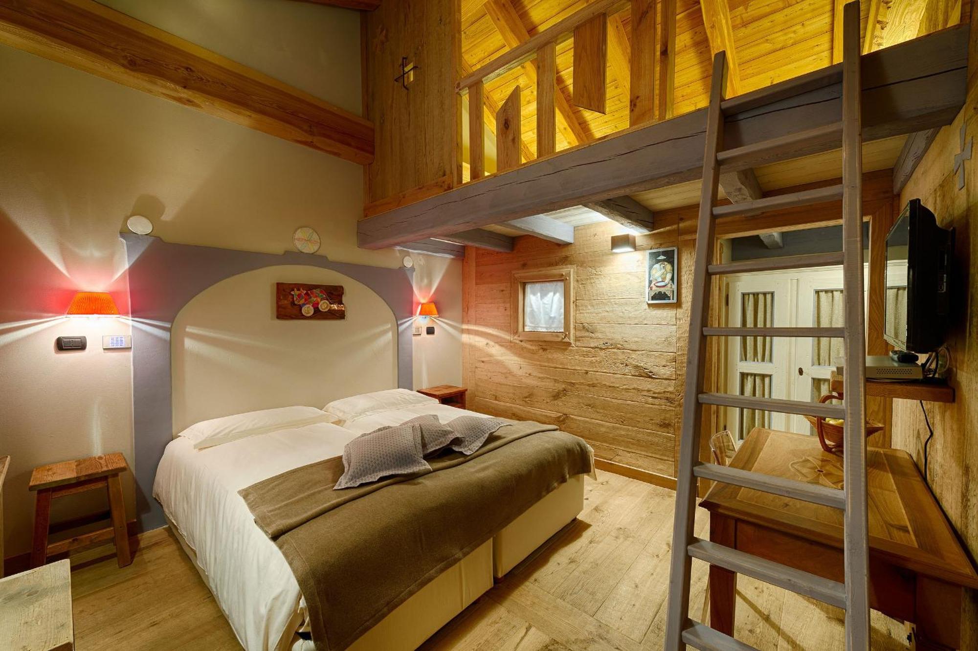 Les Plaisirs D'Antan Hotel Jovencan Szoba fotó